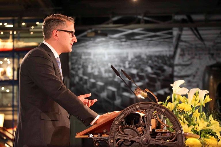 Research rankings by WirtschaftsWoche and the Association for Information Systems