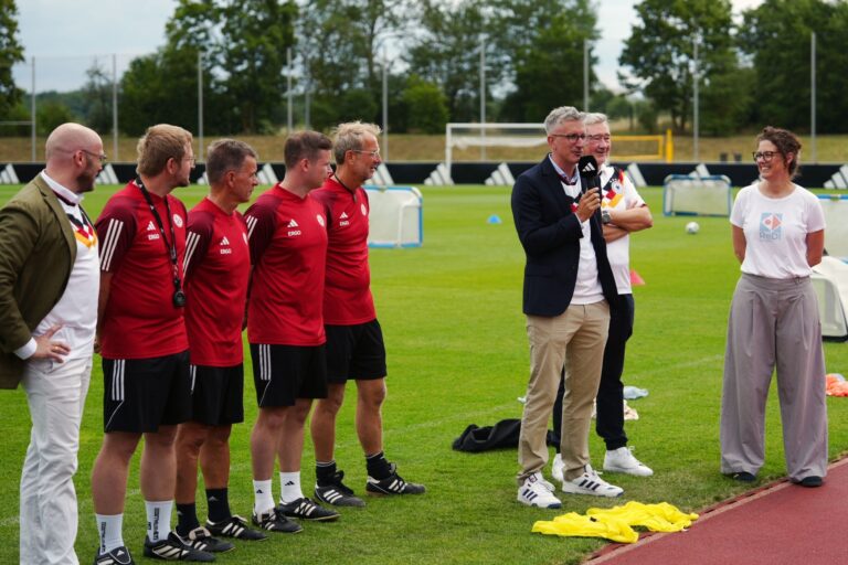 Schöller Endowed Chair Participates in “Code & Kick” 2026